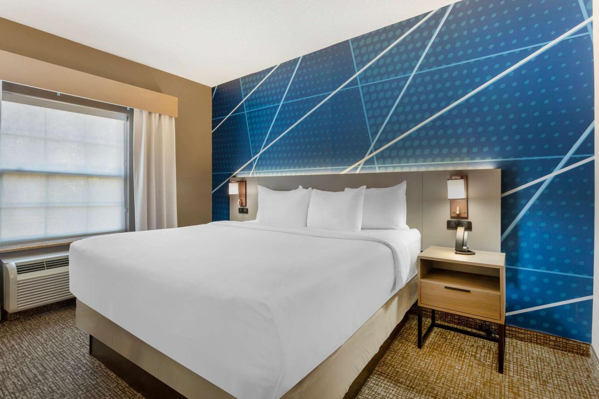 Comfort Suites East Brunswick - South River Bagian luar foto